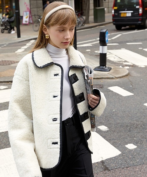 Fano Studios（ファノ ストゥディオズ）の「レザーパイピング ショート