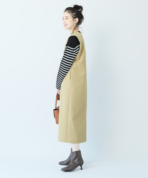 UNTITLED（アンタイトル）の「◇【旬アイテム】スラッシュネック