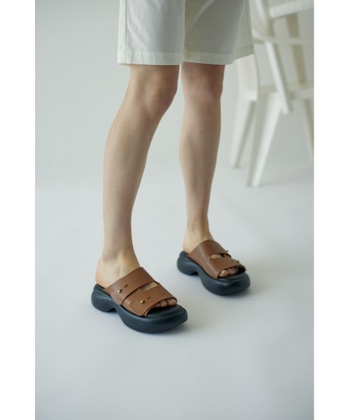RIM.ARK（リムアーク）の「Volume sole sandal（サンダル）」 - WEAR