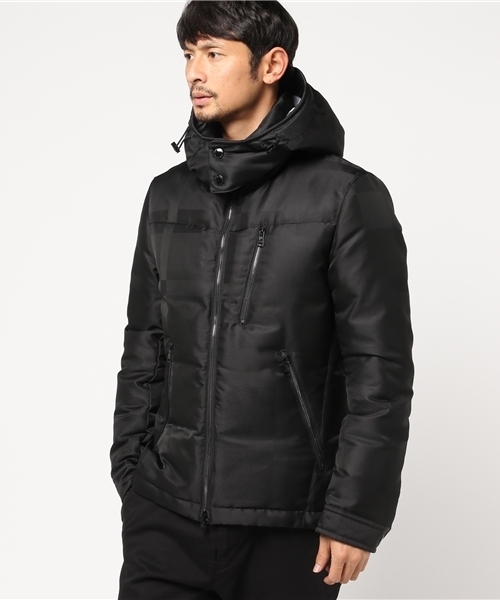 BLACK LABEL CRESTBRIDGE（ブラックレーベル・クレストブリッジ）の