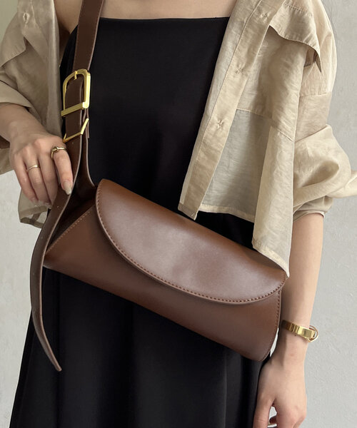 セール】横長フラップショルダー（ショルダーバッグ）｜Thevon（ゼボン