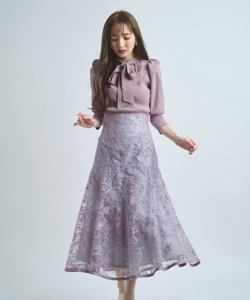 Rirandture（リランドチュール）の「線タッチ刺繍レーススカート