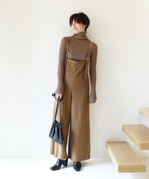 TODAYFUL（トゥデイフル）の「ハイウエストスエットサロペット