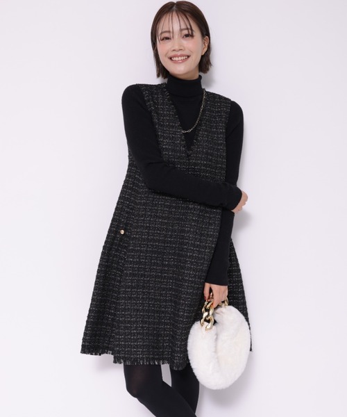 Apuweiser-riche（アプワイザーリッシェ）の「フレアツイード