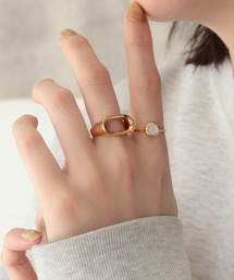 NOIR DE POUPEE（ノワールドプーペ）の「K10 ダイヤモンド フラワー