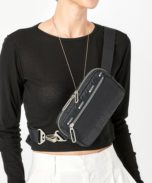 LeSportsac（レスポートサック）の「ESSENTIAL RECT XBODY ブラックC