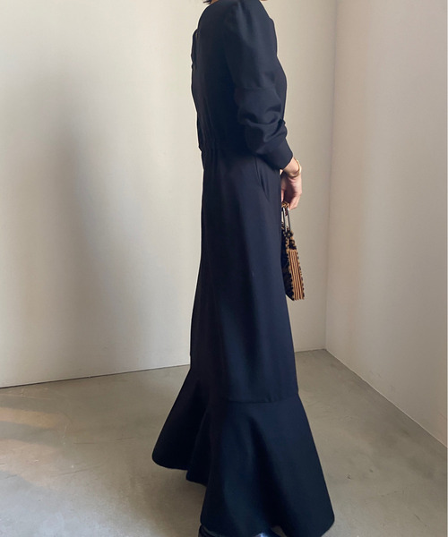 Ameri（アメリ）の「PENTAGON NECK FOLD HEM DRESS（ワンピース）」 - WEAR