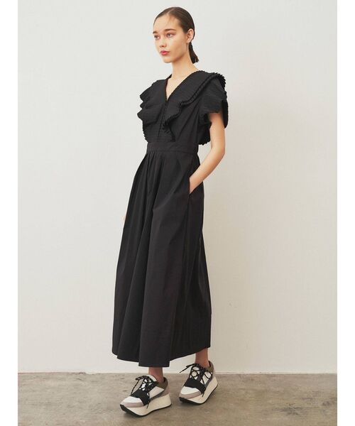 ELENDEEK（エレンディーク）の「ミルフィーユプリーツワンピース