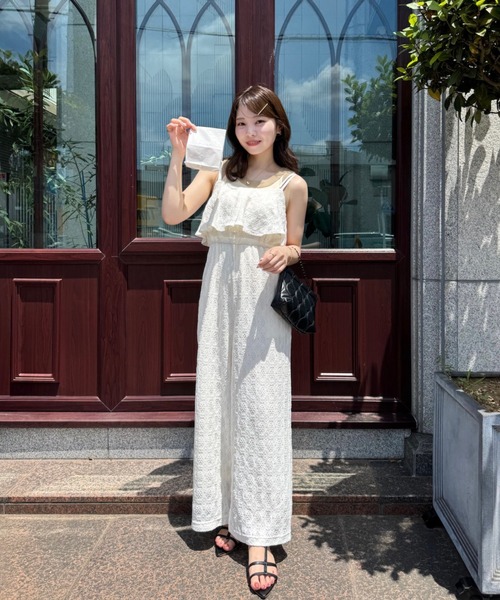 hinari（ヒナリ）の「総レースキャミロンパース（サロペット