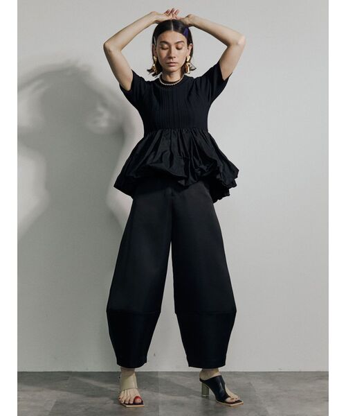 UN3D.（アンスリード）の「サテンコクーンパンツ（その他パンツ）」 - WEAR