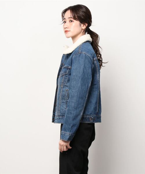 Levi's（リーバイス）の「3 IN 1 TRUCKER THREE MOVES（デニム