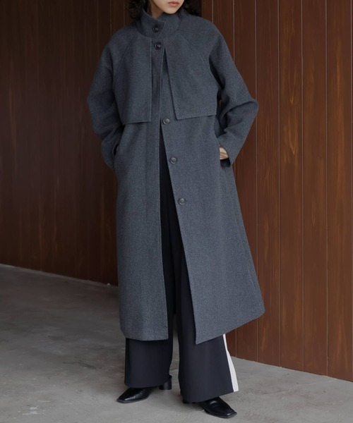 hellam（へラム）の「スタンドカラー ケープロングコート（ステン
