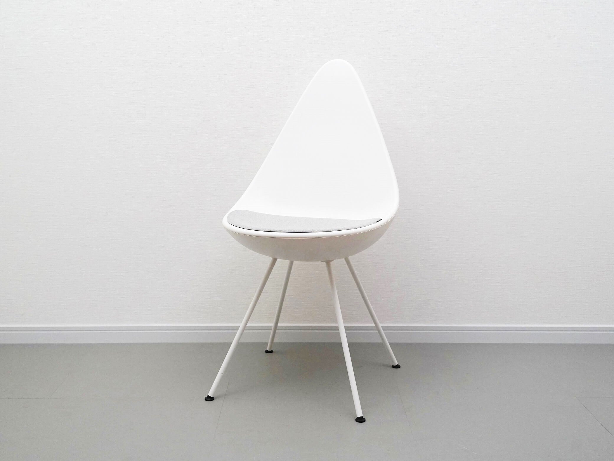 ドロップチェア 専用クッション付 ホワイト 白 フリッツ・ハンセン