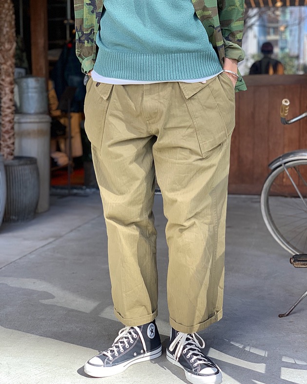 BEAMS PLUS M-43 フィールドパンツ 再入荷致しました。｜ビームス