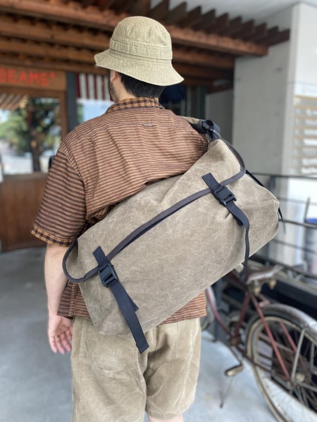 モダンにアップデートされるバッグ｜BEAMS PLUS（ビームス プラス）｜BEAMS