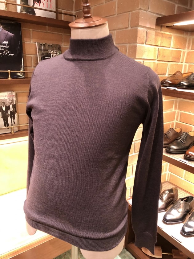 定番のBEAMS F ITALYニットが30%OFFに。｜ビームス 銀座｜BEAMS