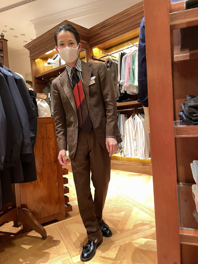 ブラウンのウールリネンスーツ｜ビームス ハウス 六本木｜BEAMS