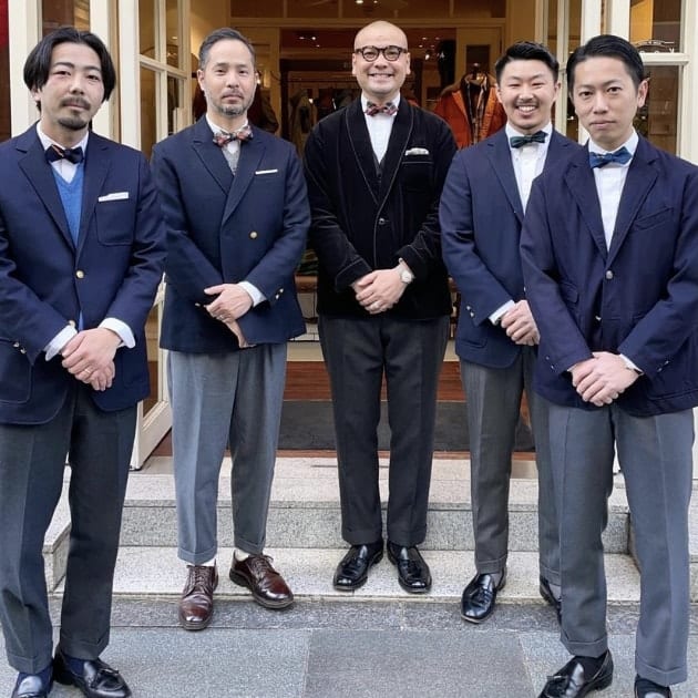 BEAMS PLUS NAVY BLAZERの魅力、、、｜BEAMS PLUS（ビームス プラス