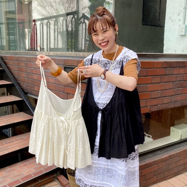 ふわふわキャミソールと休日のひとこま｜ビームス ボーイ 原宿｜BEAMS