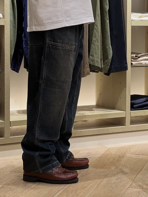 絶妙なウォッシュ加工＂【NULL TOKYO × BEAMS】『W KNEE DENIM PANTS