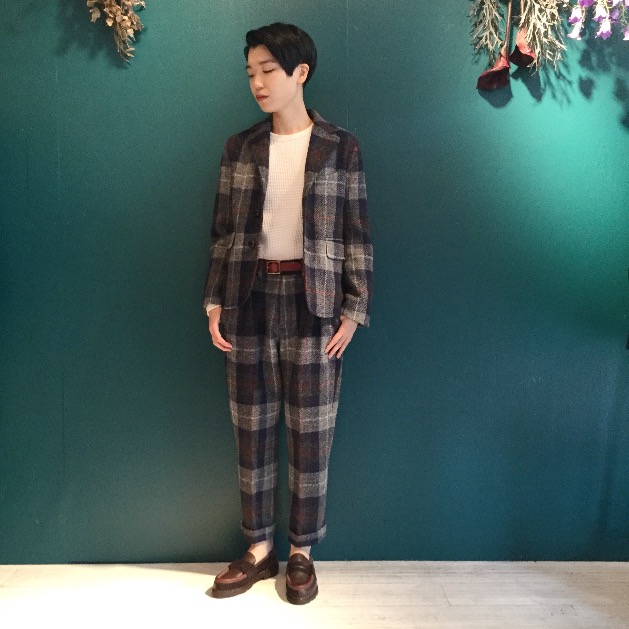 BEAMS Harris Tweed ウールスラックス ヘリンボーン 厚手 冬 冬の装い