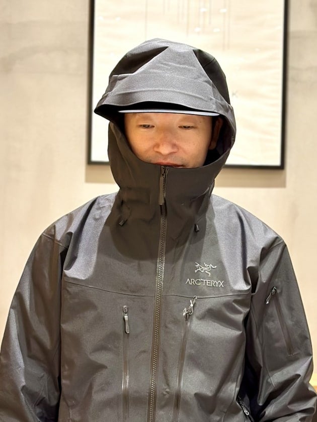 何が違うんだっけ？【ARC'TERYX シェルジャケット4型】｜ビームス 川崎