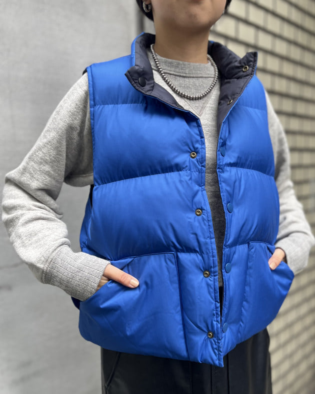 クラシックで渋いカラバリ！リバーシブルダウンベストをご紹介