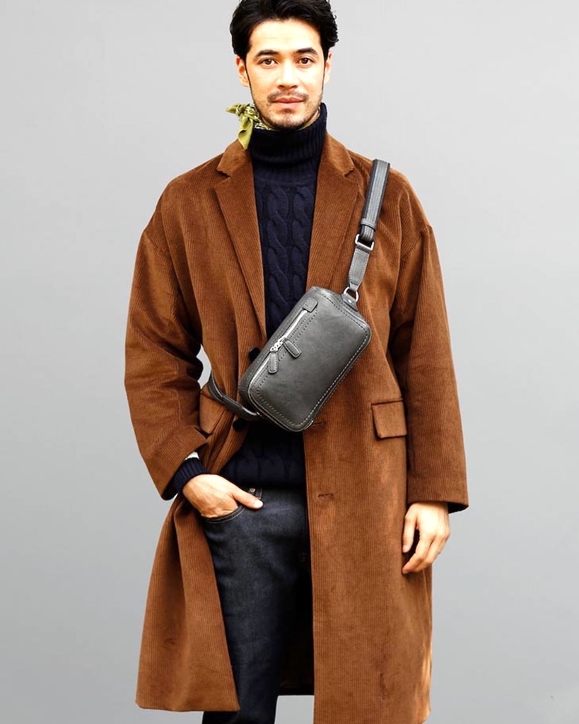 土屋鞄製造所のクリスマス限定色「トーンオイルヌメ ボディー