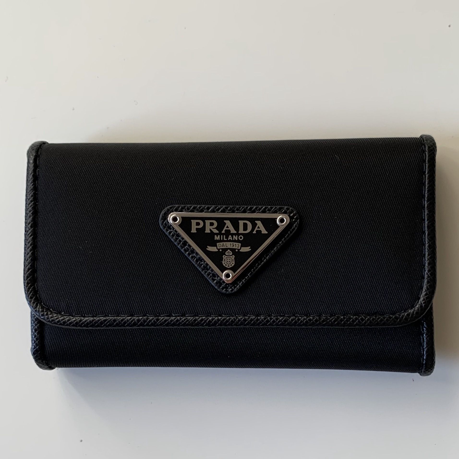 選べる金具お色☆《PRADA》ナイロン+saffiano 6連キーケース 黒 (PRADA