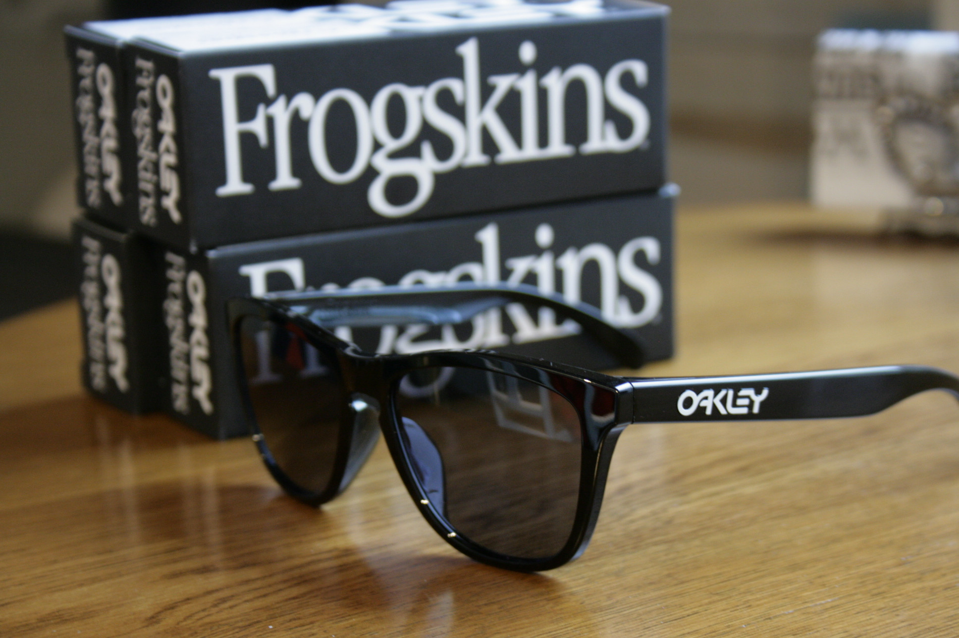 OAKLEY Frogskins（フロッグスキン） - 福井県小浜市「メガネの正視堂