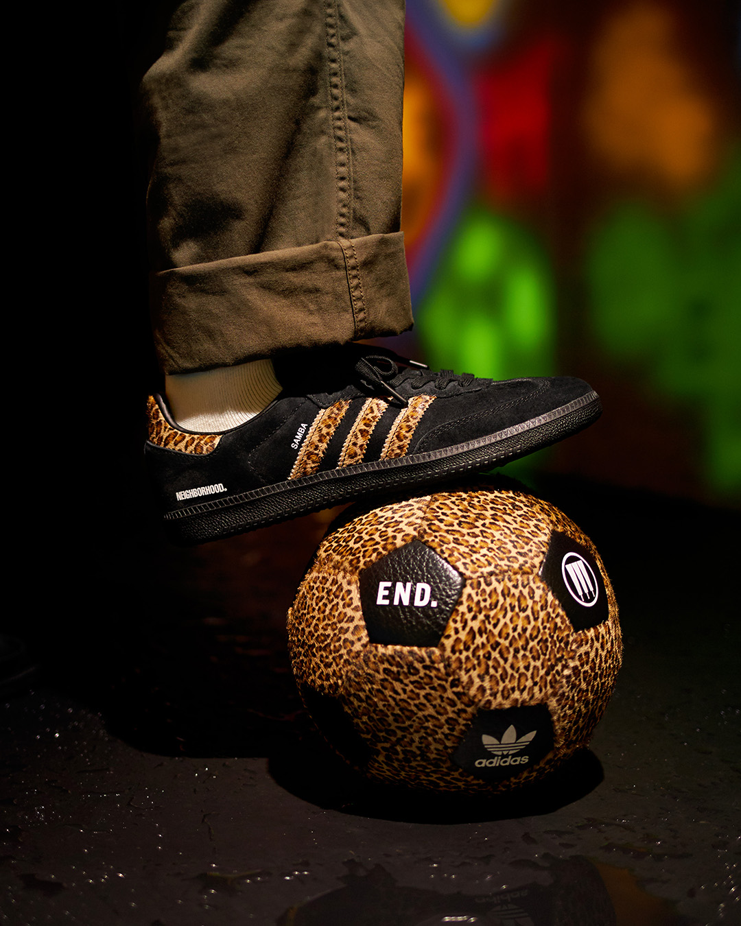 NEIGHBORHOOD × END. × adidasの『NEIGHBORHOOD F.C.』