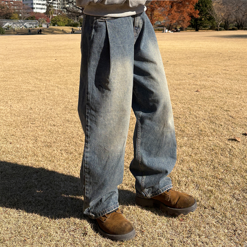 タック入りワイドデニムパンツ | ファッション通販サイト NUGU