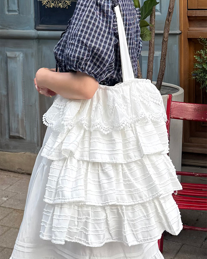 パンチングレースフリルティアードトートバッグ | ファッション通販