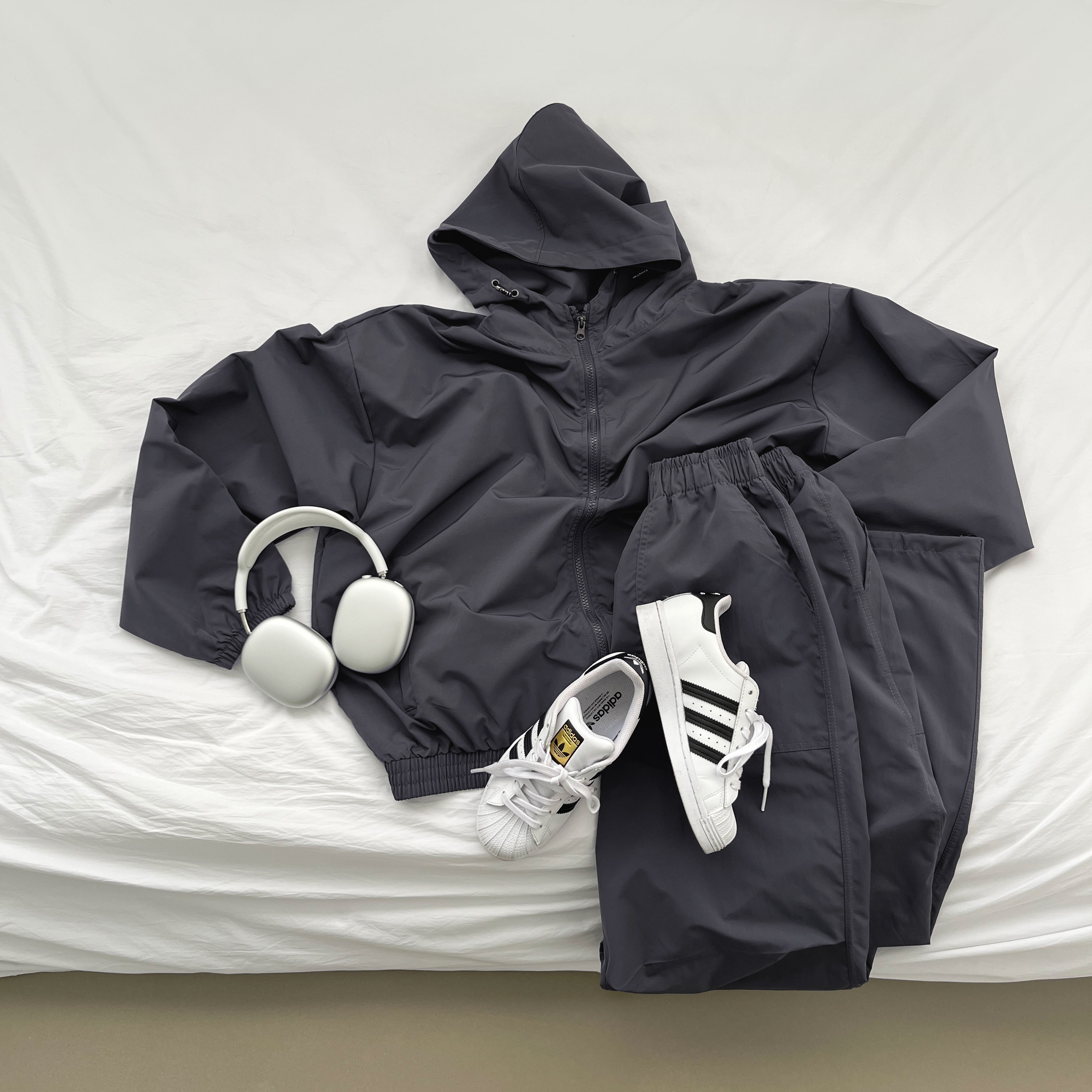 unisex] オーバーサイズハイネックウィンドブレーカー | ファッション