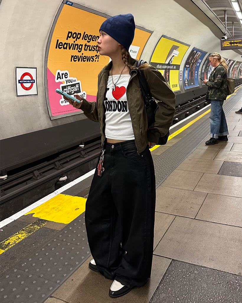 コーティングブラックバギーデニムパンツ | ファッション通販サイト NUGU