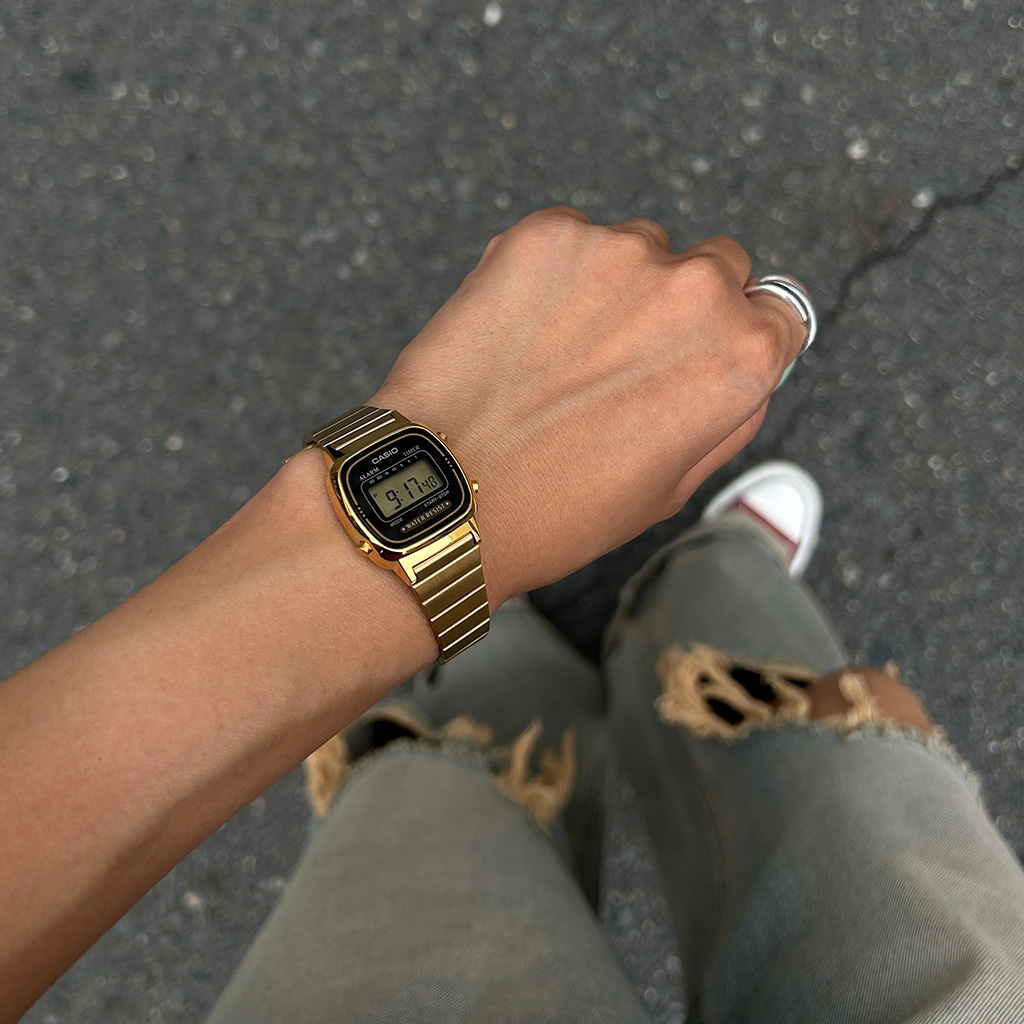 ゴールドcasioデジタル腕時計 | ファッション通販サイト NUGU