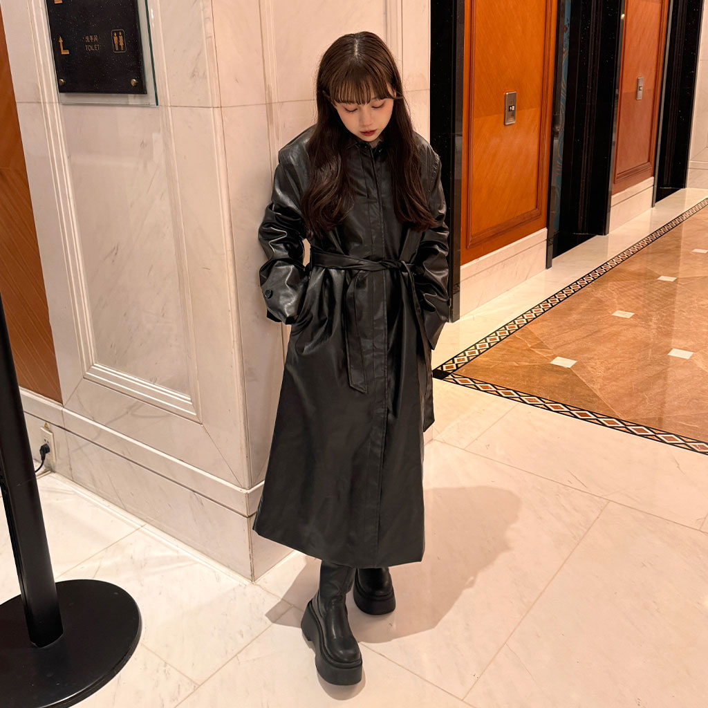 専用】Clifford Michael 黒 レザートレンチコート フェイクレザー