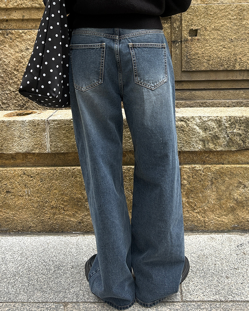 ウォッシュストレートブラックデニムパンツ | ファッション通販サイト NUGU