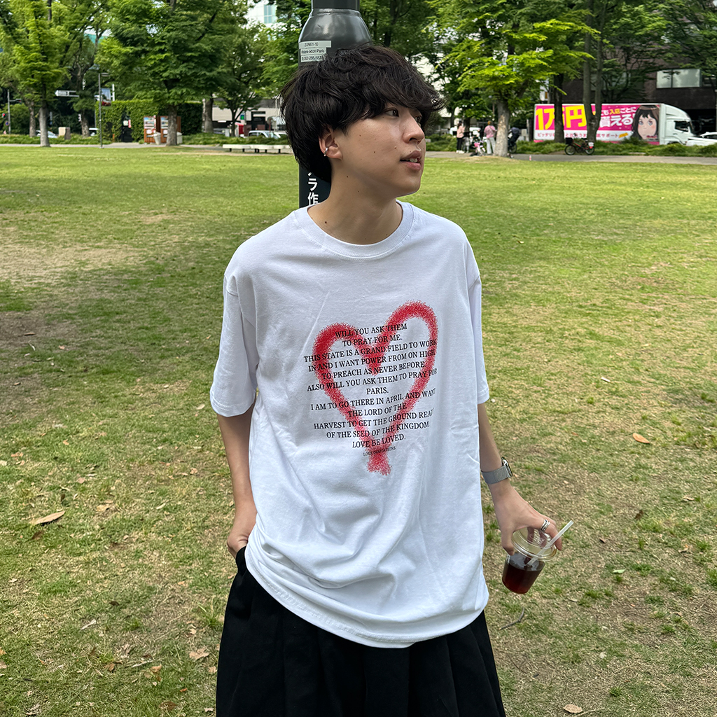 ユニセックス) ハートスプレーポイント半袖Tシャツ | ファッション通販