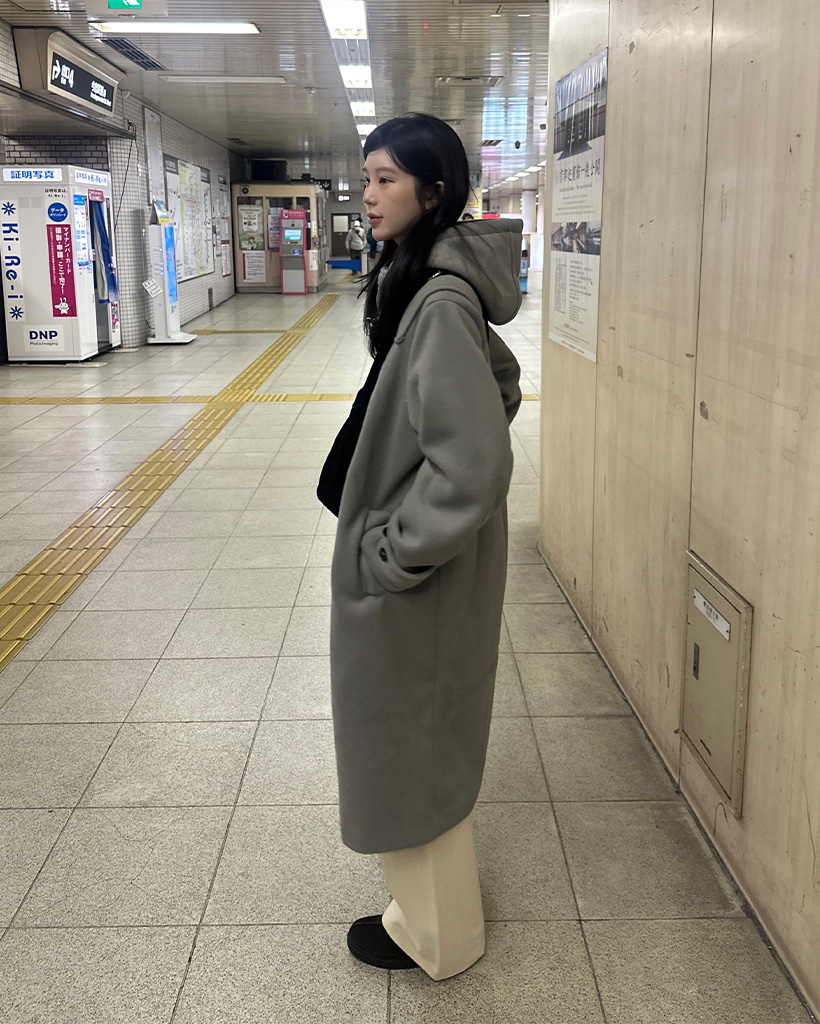 Bibiy. グレー ダッフルコート フード付き GAELLE DRESS クラシック