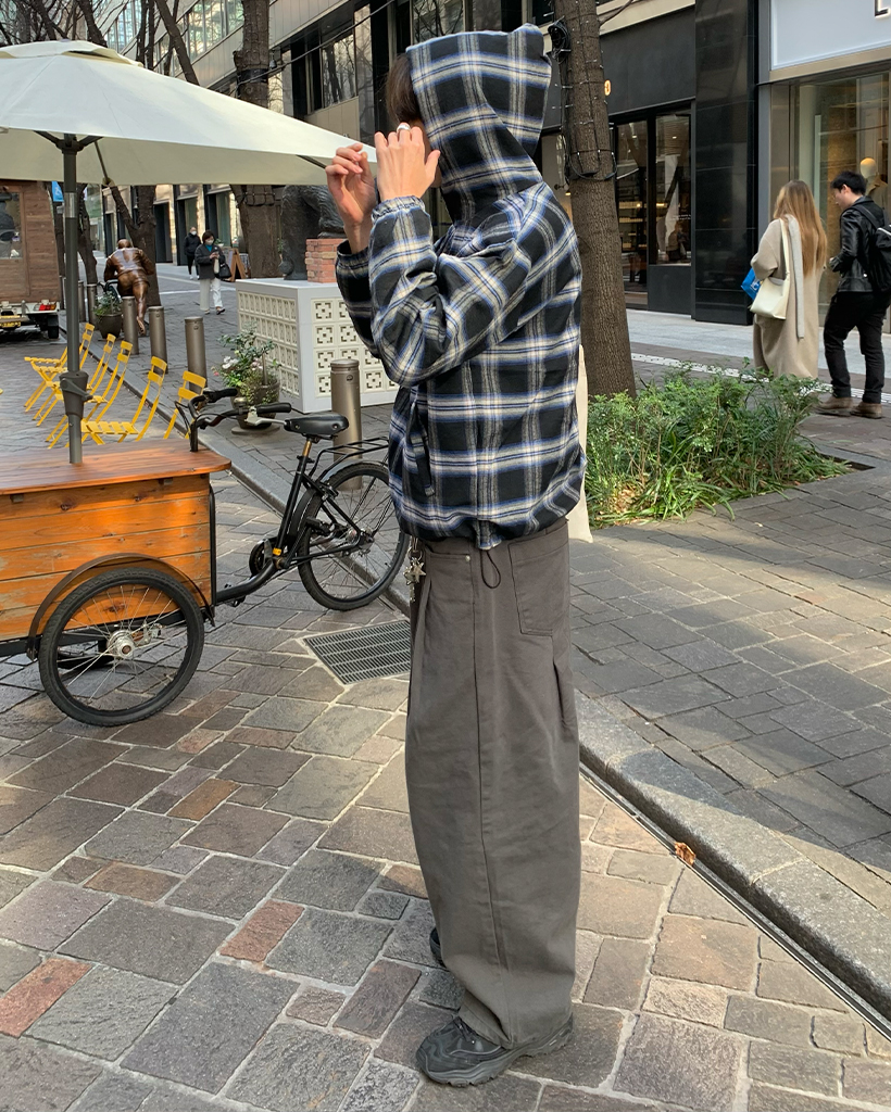 ユニセックス）ストリングチェックジップアップパーカー