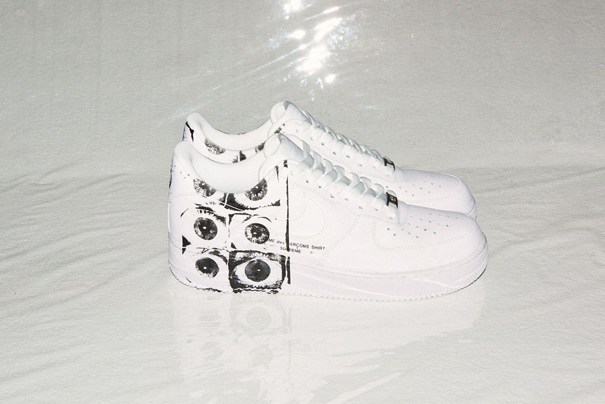 スニダンで購入可】SUPREME ×COMME DES GARCON AIR FORCE 1 