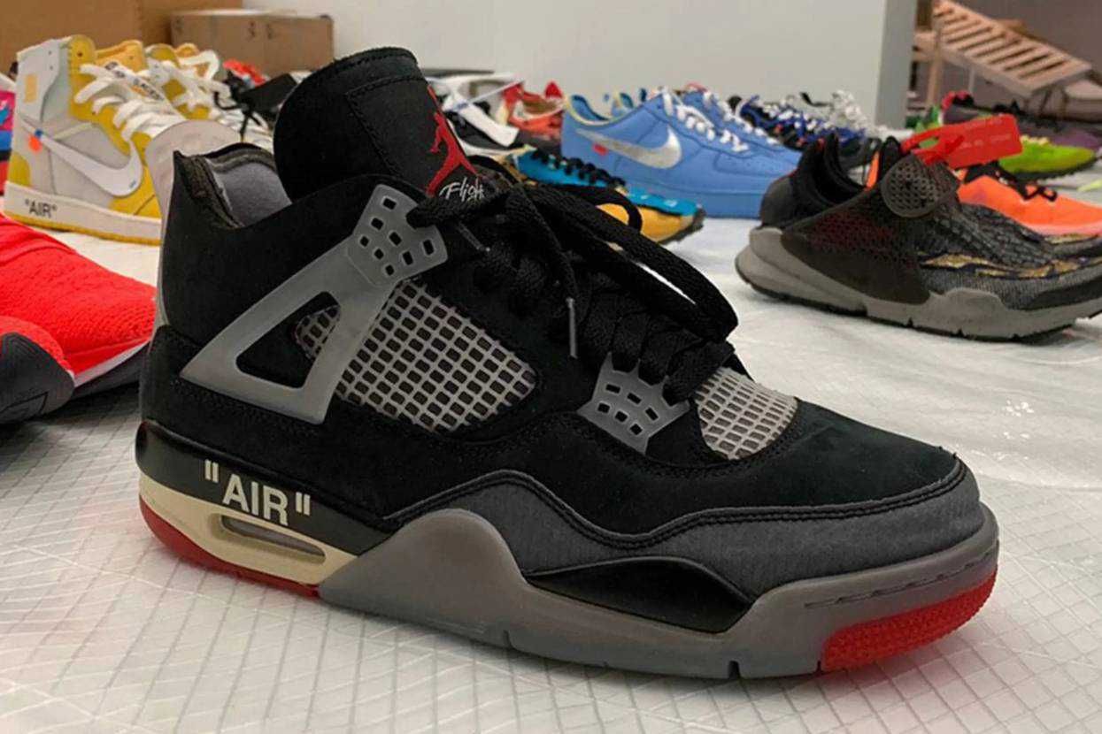 Off-White × Nike Air Jordan 4 