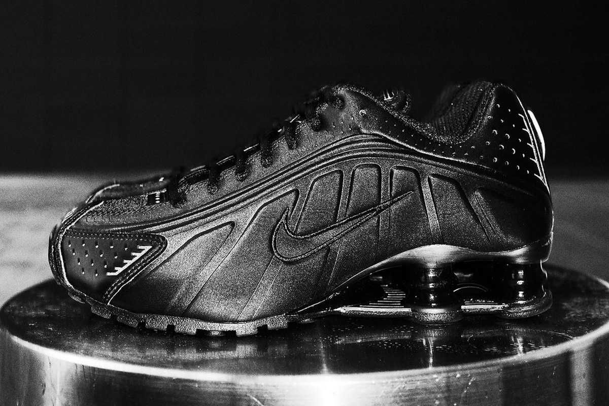 メンズモデル27cm 【新品・未使用品】NIKE SHOX TL ブラック 27cm NIKE