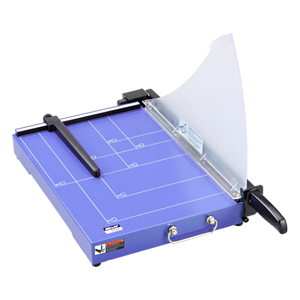 DCC-2【ペーパーカッター(裁断機)】裁断部分に手が入るのを防止する