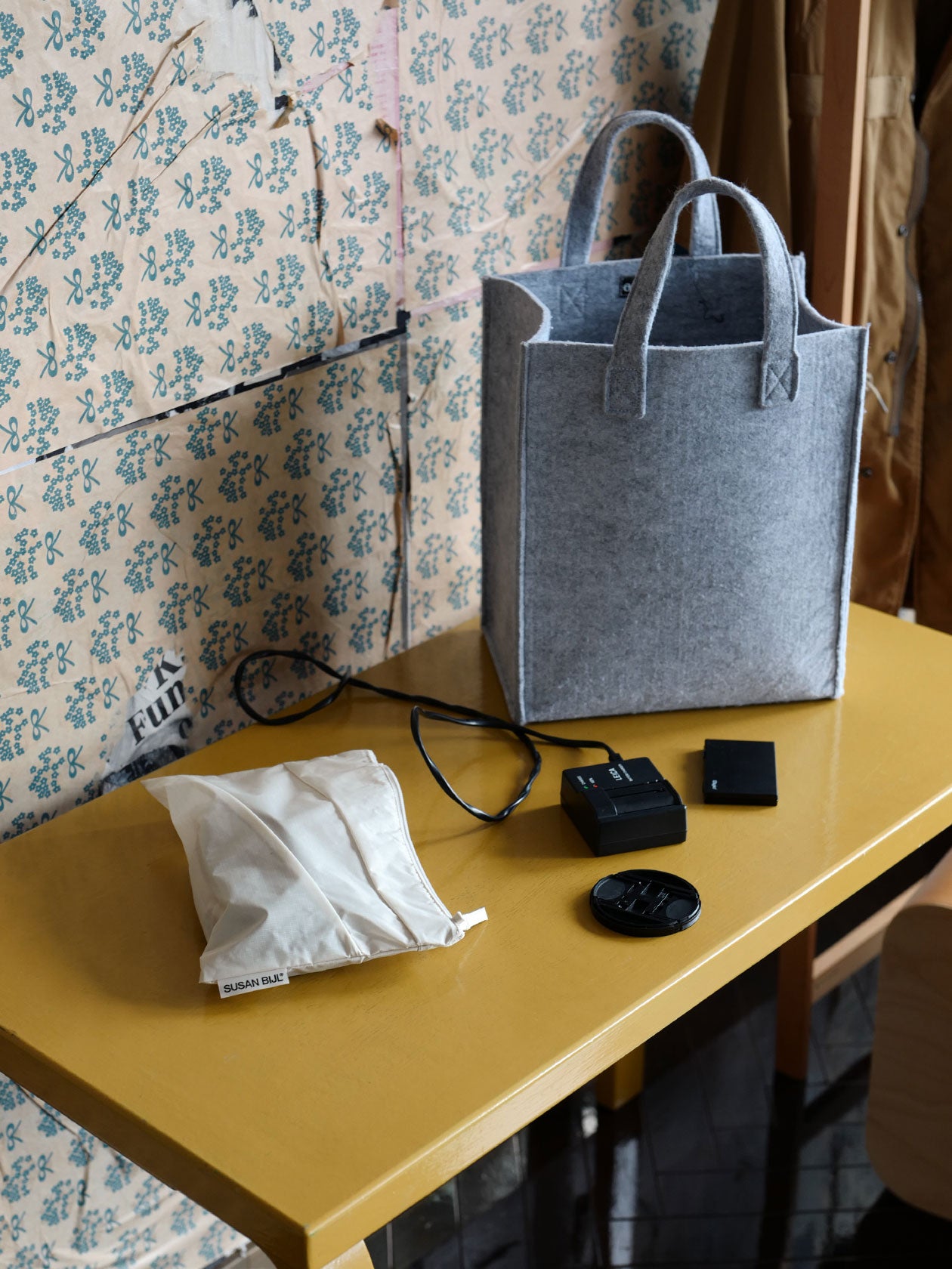 ポーチM | SUSAN BIJL (スーザンベル)