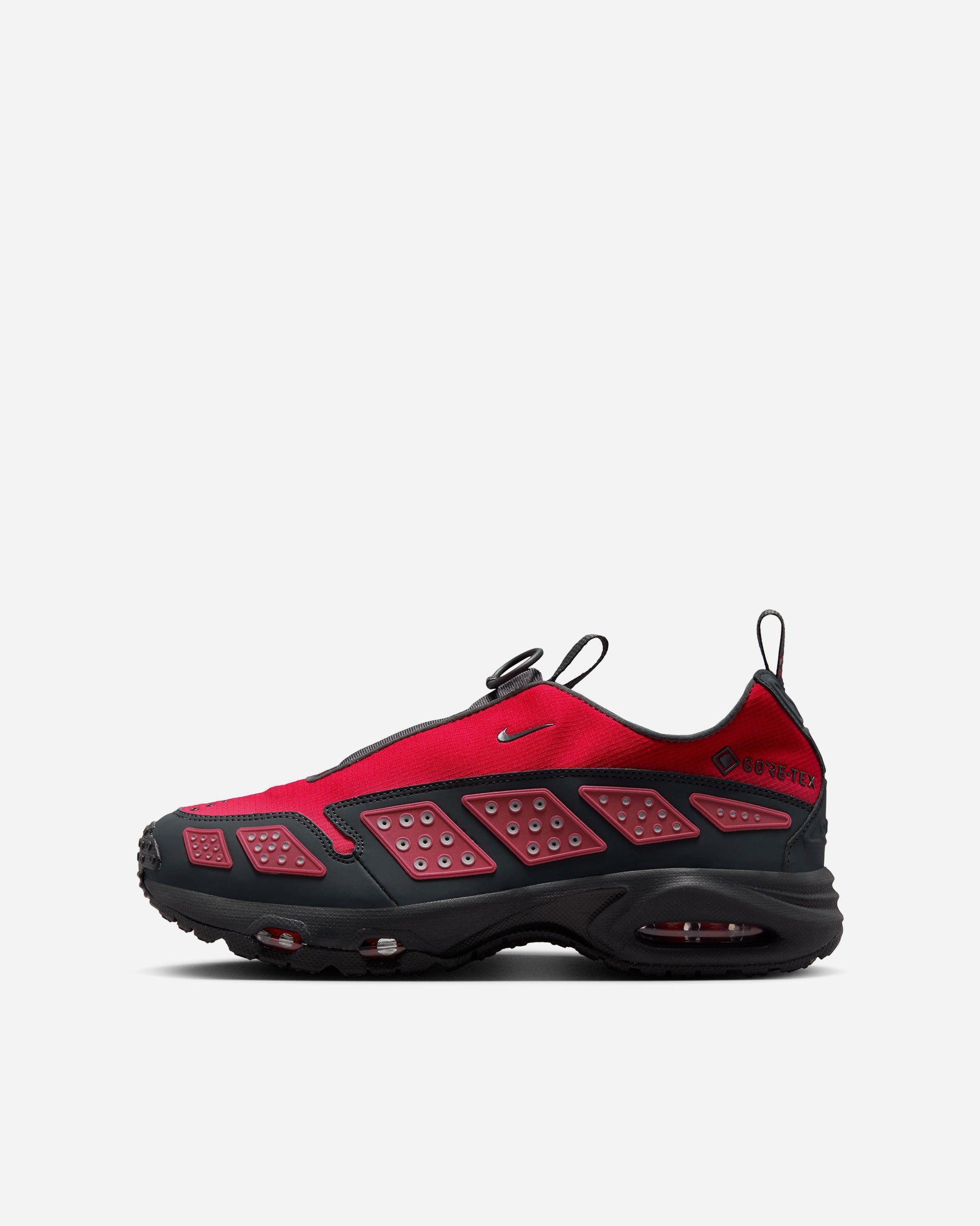 FEATURE】GORE-TEX® SNEAKERS – A+S