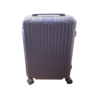 銀座でリモワを買取。シルバーのルフトハンザ仕様のパイロット29Lの2輪