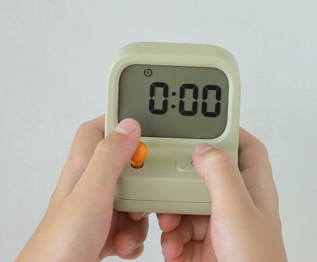 送料無料 15%OFF】ゲーム機の目覚まし時計 GAMEBOY ALARM CLOCK MUID