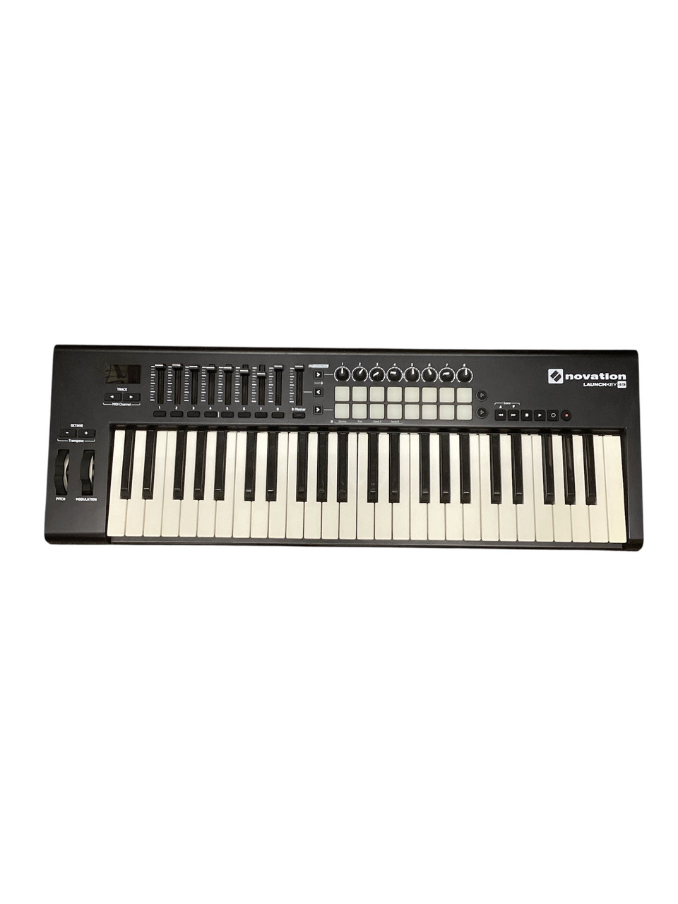 Used Novation LAUNCHKEY 49 MK2 49-Key Controller 49-Key